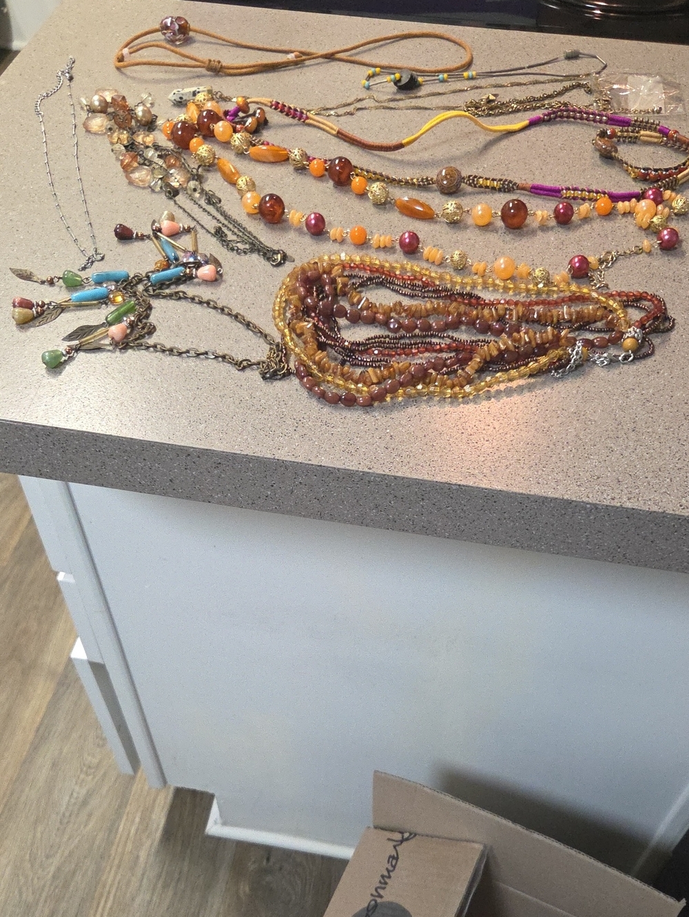 Mixed Bead and Chain Women’s Necklace Set in Amber and Pink